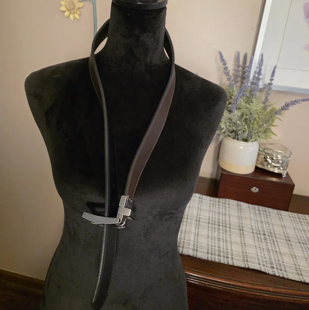 Signature Levi Strauss Company™ Brown Leather Belt